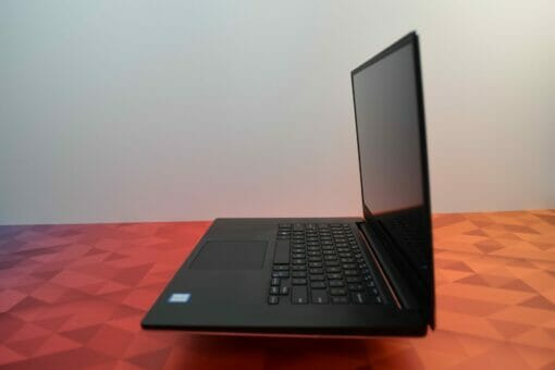 Dell XPS 15 7590