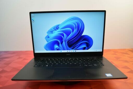 Dell XPS 15 7590