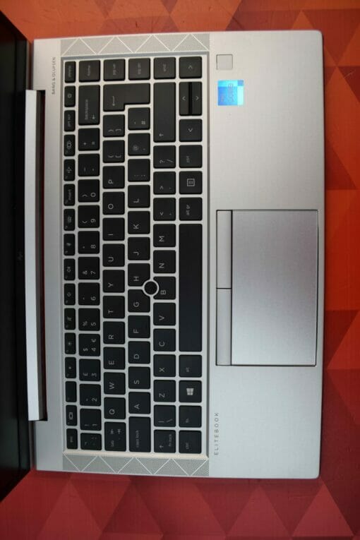 HP Elitebook 840 G8