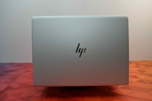 HP Elitebook 830 G6