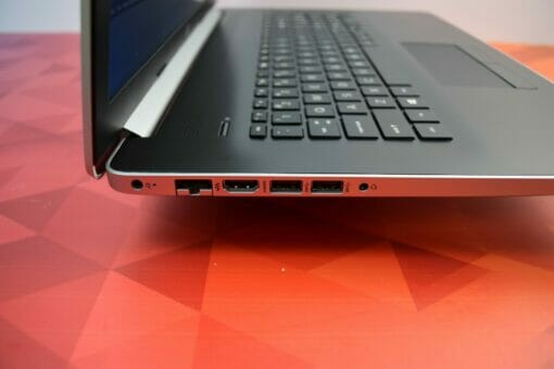 Hp 17 17.3" AMD A9 Touch RAM 16GB SSD 512GB