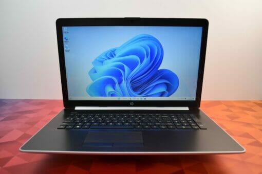 Hp 17 17.3" AMD A9 Touch RAM 16GB SSD 512GB