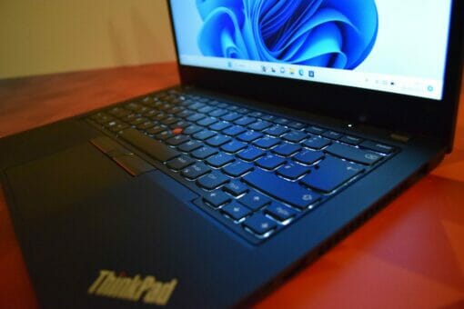 Lenovo ThinkPad T490S