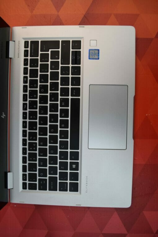 HP EliteBook x360 1030