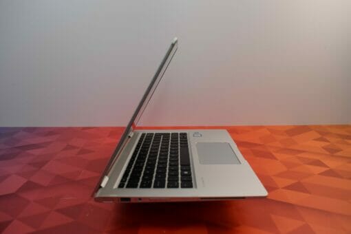 HP EliteBook x360 1030
