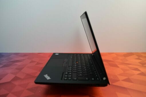 Lenovo ThinkPad T490