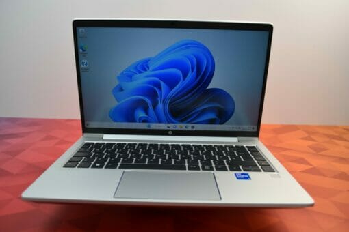 HP Elitebook 640 G8