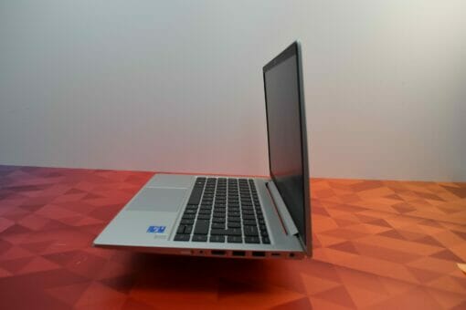 HP Probook 640 G8