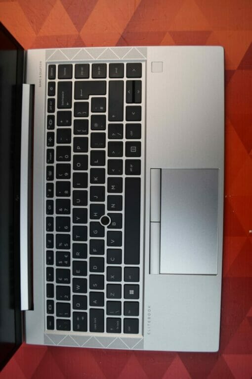 HP Elitebook 840 G8