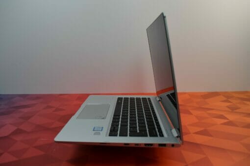 HP EliteBook x360 1030
