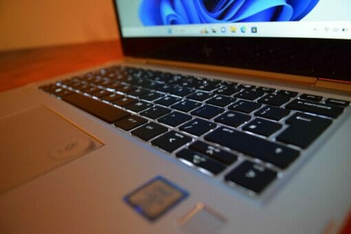 HP EliteBook x360 1030