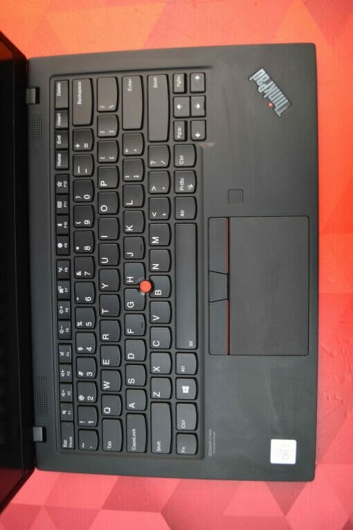 Lenovo ThinkPad X1 Carbon Gen7