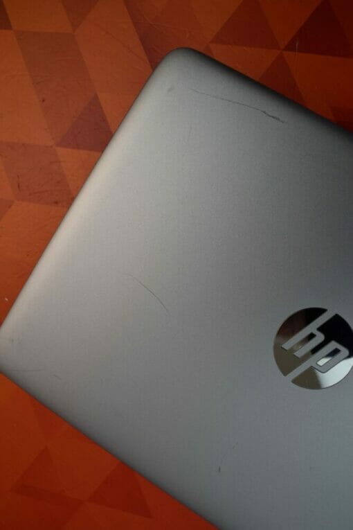 HP 820 G3 14" i5 6th Gen