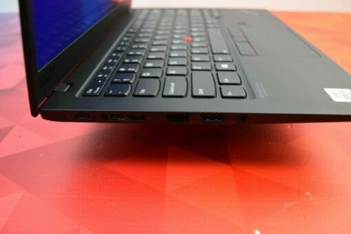 Lenovo ThinkPad X1 Carbon Gen7