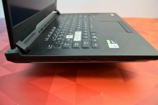 ASUS Rog Strix 15.6" GAMING LAPTOP i7 10th