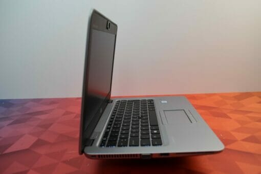 HP 820 G3 14" i5 6th Gen
