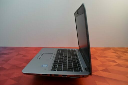 HP 820 G3 14" i5 6th Gen