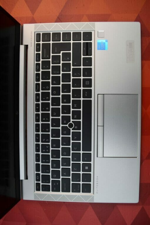 HP Elitebook 840 G8