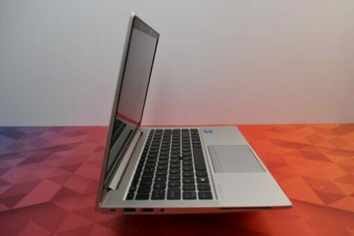 HP Elitebook 840 G8