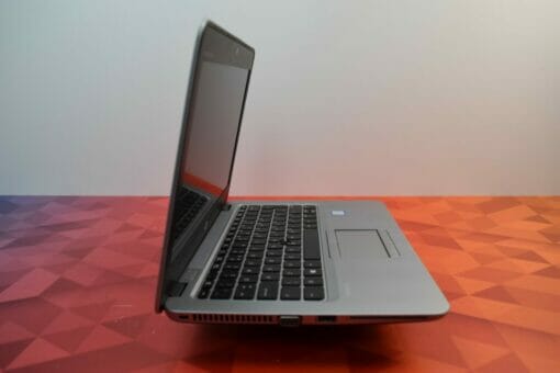 HP 820 G3 14" i5 6th Gen