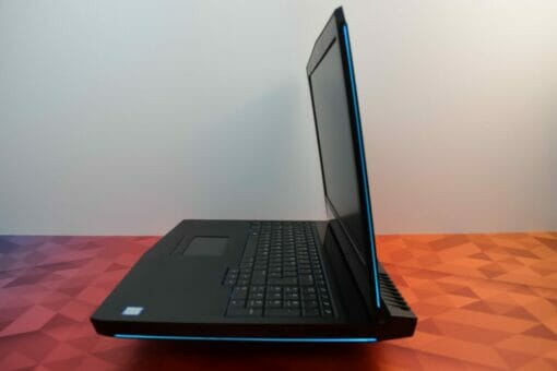 Alienware 17 R5