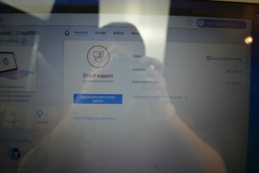 Hp 17-by0087cl 17.3" Touch i7 8th gen