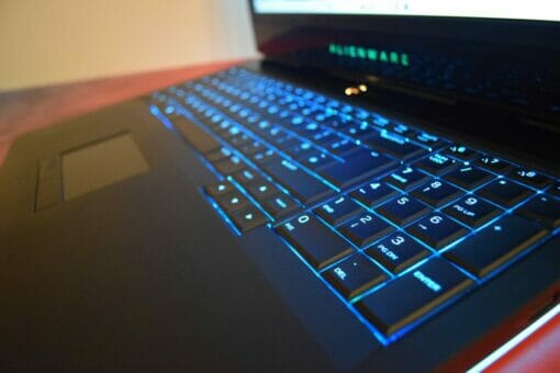 Alienware 17 R5