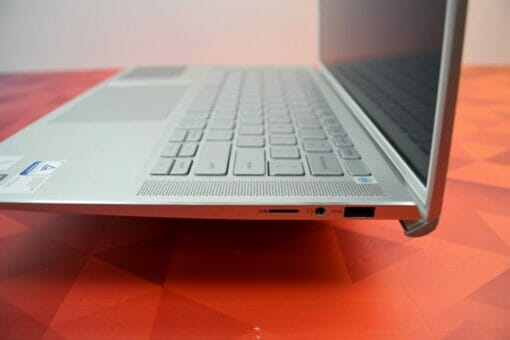 Dell Inspiron 7400 14"