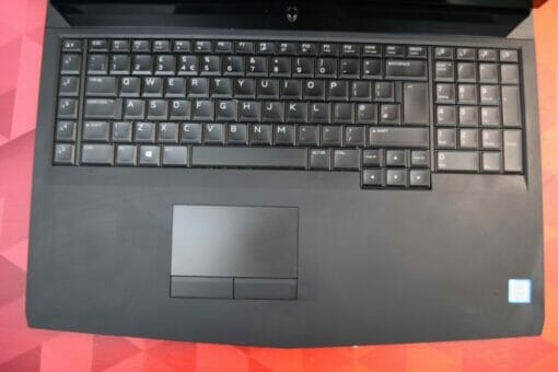 Alienware 17 R5