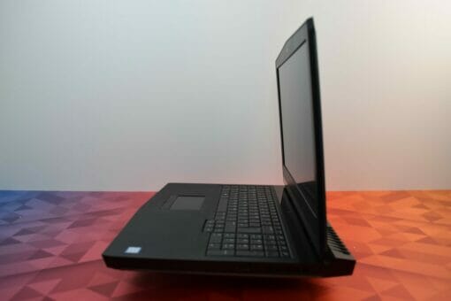 Alienware 17 R5