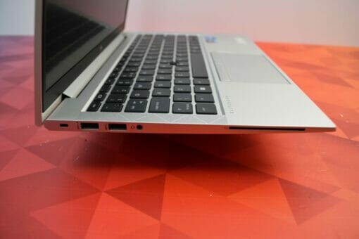 HP Elitebook 840 G8