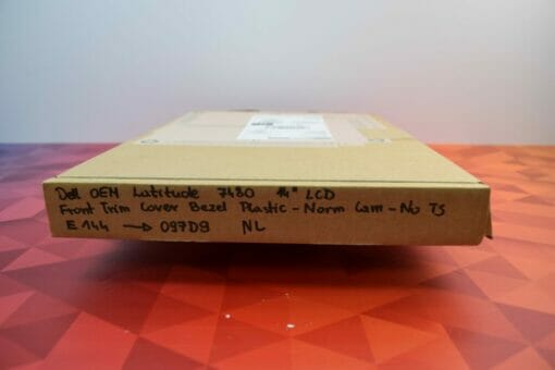 Dell OEM Latitude 7480 14" LCD Front Trim Bezel Plastic Norm Cam No Ts Cam