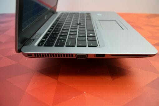HP 820 G3 14" i5 6th Gen