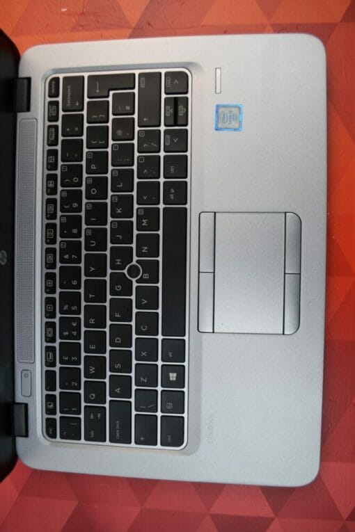 HP 820 G3 14" i5 6th Gen