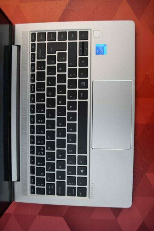 HP Probook 640 G8