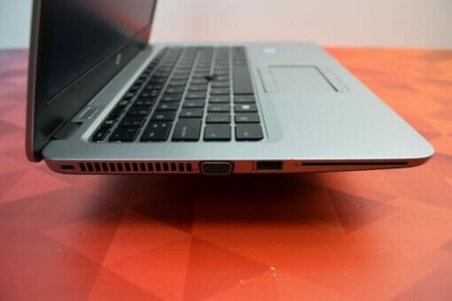 HP 820 G3 14" i5 6th Gen