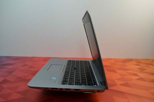 HP 820 G3 14" i5 6th Gen