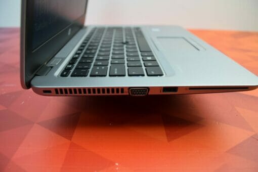HP 820 G3 14" i5 6th Gen