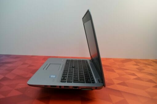 HP 820 G3 14" i5 6th Gen