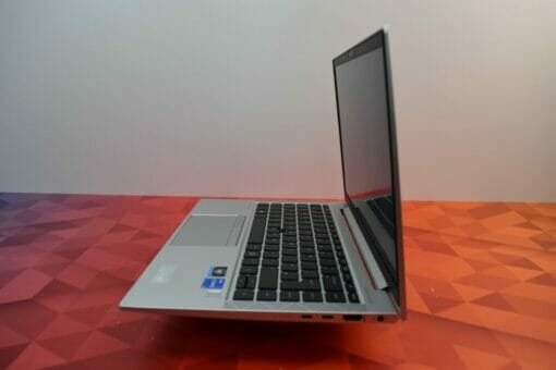 HP Elitebook 840 G8