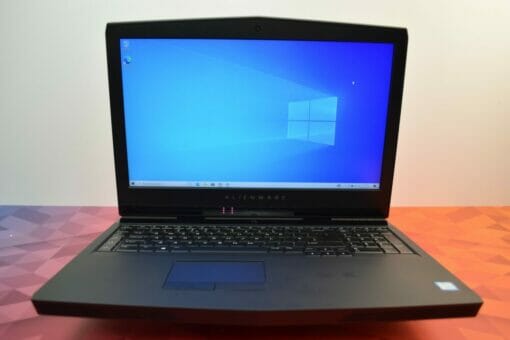 Alienware 17 R5