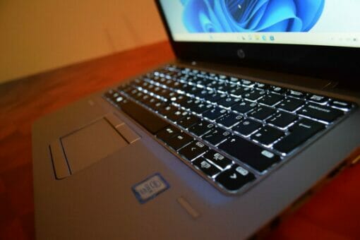 HP 820 G3 14" i5 6th Gen