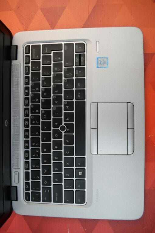 HP 820 G3 14" i5 6th Gen