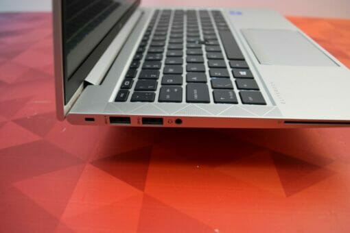 HP Elitebook 840 G8