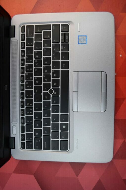 HP 820 G3 14" i5 6th Gen