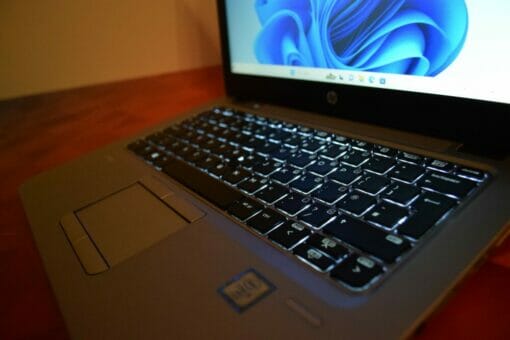 HP 820 G3 14" i5 6th Gen