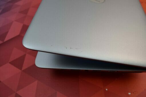HP 820 G3 14" i5 6th Gen