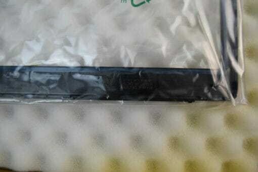 Dell OEM latitude 7290 Front Trim Bezel Cover Plastic - No Tc