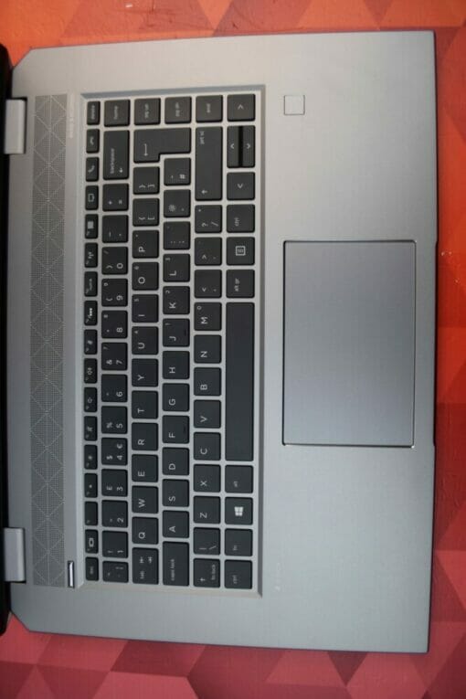 HP Zbook Studio G6