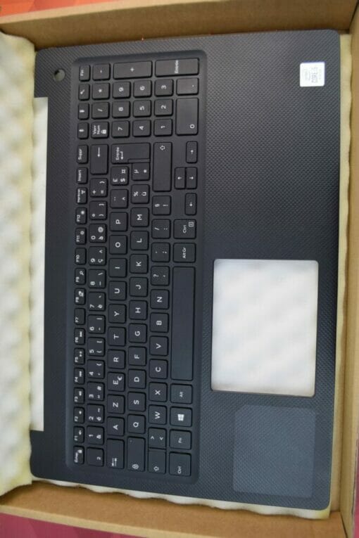 Dell Vostro 3590 Palmrest + keyboard